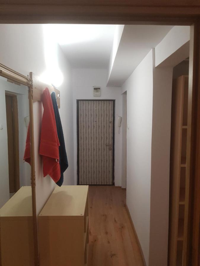 Appartamento Apartament Simona Braşov Esterno foto